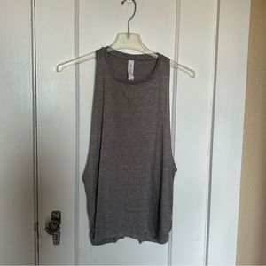 IcyZone tank!  Size Medium